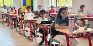 cambridge-dil-yeterliligi-sinavi-mtk-kolejinde-yapildi-8LtDsfR3.jpg