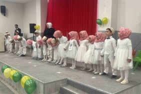 cavdarhisarda-4-6-yas-kuran-kursu-ogrencilerinden-yilsonu-gosterisi-1w7g87Te.jpg