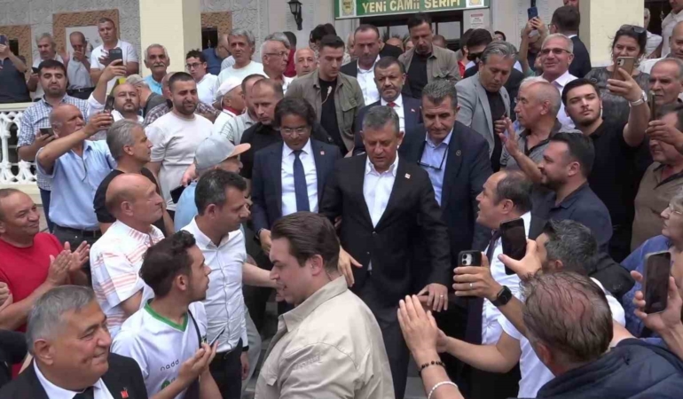 chp-grup-baskani-ozgur-ozel-vatandaslara-seslendi-IUZru7Ce.jpg