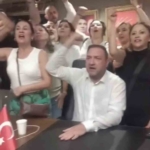 chp-izmirde-olayli-gece-gumrukcu-il-binasina-girdi-taraflar-arasinda-arbede-cikti-IqiwCl71.jpg
