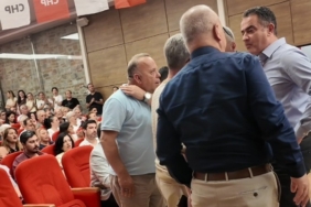 chpnin-birlik-ve-beraberlik-toplantisindan-ayrilan-baskan-aricidan-aciklama-jXaTirmy.jpg