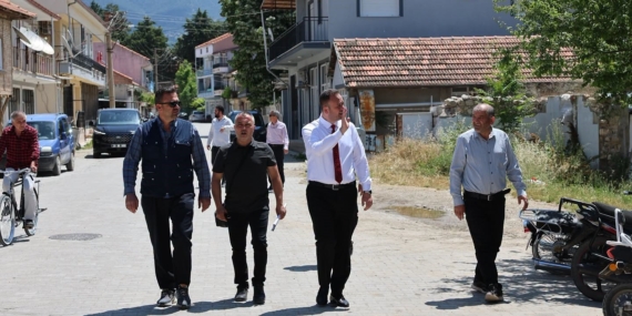 civrilde-ulasimi-konforlu-hale-getirmek-icin-calismalar-devam-ediyor-5UcLawR5.jpg