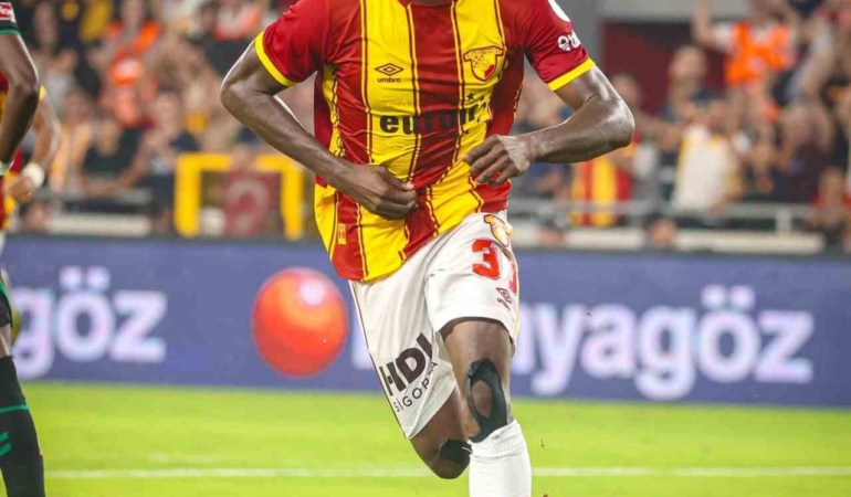 coventry-city-anthony-dennise-talip-oldu-hKCiQLI6.jpg