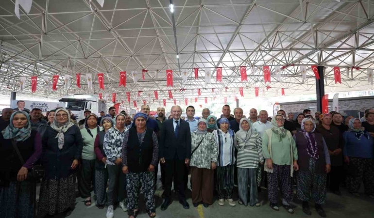 denizli-buyuksehir-6-bin-317-yetistiriciye-yem-destegi-sagladi-GKCyRGwT.jpg