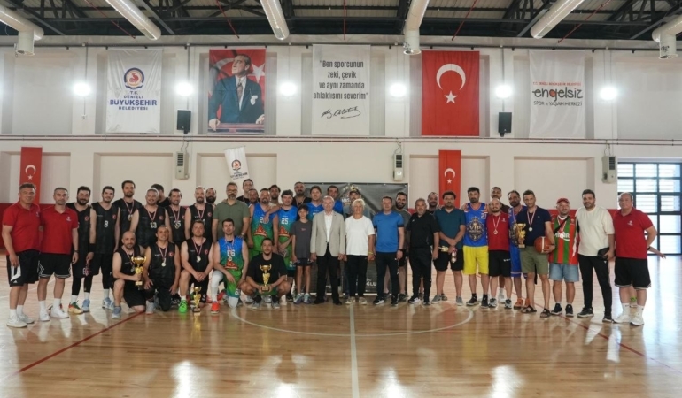 denizli-buyuksehir-master-cup-35te-kupalar-sahiplerini-buldu-sFQ6FFzi.jpg