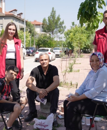 denizli-buyuksehir-sinavdaki-gencleri-de-babalari-da-unutmadi-pQCZLrsG.jpg