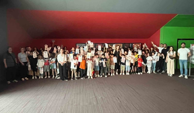 denizli-buyuksehirden-cocuklarin-yuzunu-gulduren-proje-geZYnJ16.jpg