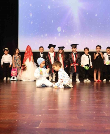 denizli-osb-minik-hayaller-anaokulunda-mezuniyet-coskusu-jQQWbv9t.jpg