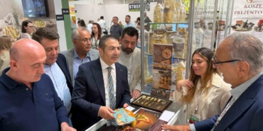 denizli-ticaret-odasi-uyelerinden-polonyaya-guclu-ticaret-cikarmasi-w3u3UbLj.jpg