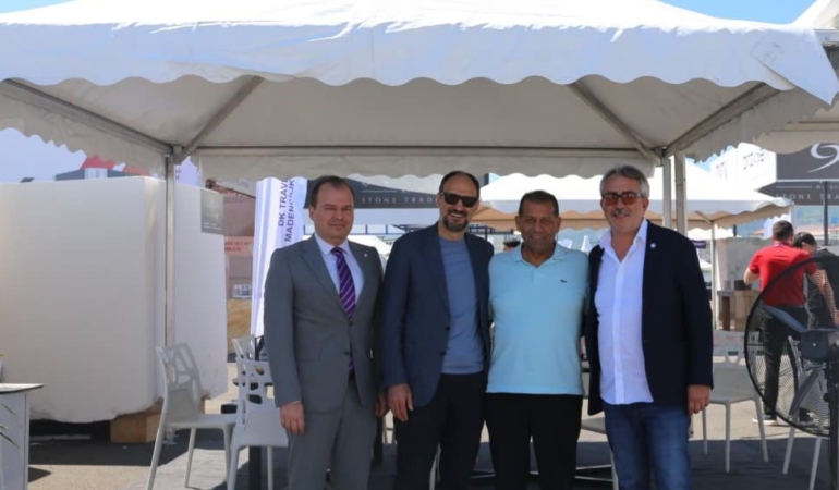 denizlili-mermerciler-afyonkarahisar-blok-mermer-fuarinda-yerini-aldi-Y4PCjJ1z.jpg