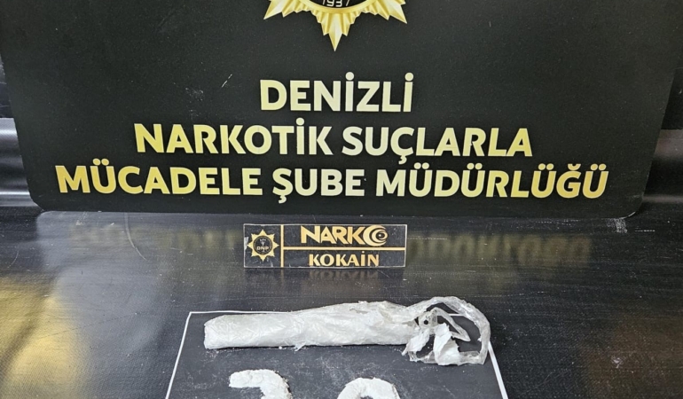 denizliye-101-gram-kokain-getiren-4-supheliden-2si-tutuklandi-lxh9VOzi.jpg