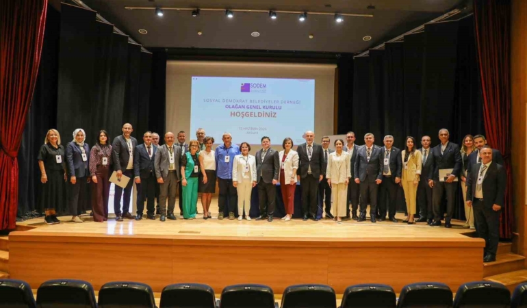 didim-belediye-baskani-gencay-sodem-baskan-yardimciligina-secildi-x7Fm7qIm.jpg