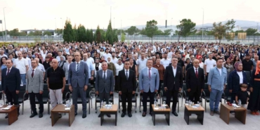 dostek-kolejinde-228-ogrenci-mezuniyet-heyecani-yasadi-nykqiGYi.jpg