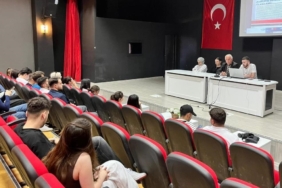 dpu-domanic-hayme-ana-myoda-avrupa-birligi-ve-demokrasi-farkindaligi-semineri-duzenlendi-km9AYOq2.jpg