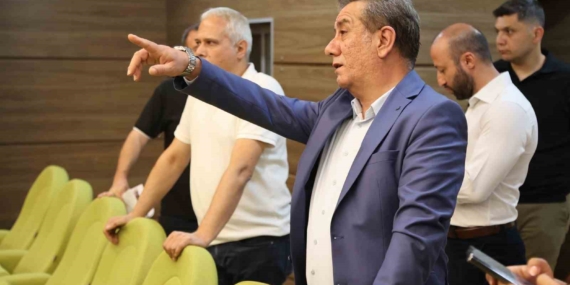 efeler-belediyesi-muzaffer-izgu-salonu-yeni-yuzuyle-sanatseverleri-bekliyor-bHH6abVV.jpg
