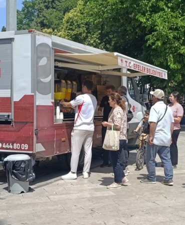 efeler-belediyesinden-ogrencilere-serinleten-destek-OXlktvHm.jpg