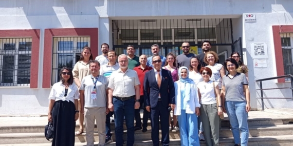 efeler-ilce-milli-egitim-muduru-comruk-hedefimiz-degerlerine-sahip-cikan-nesiller-yetistirmek-77VXRCie.jpg