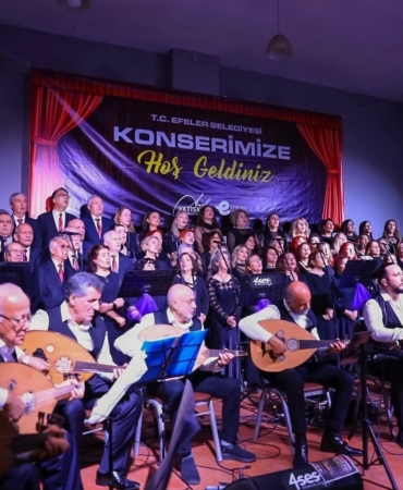 efelerde-yaz-konserleri-basliyor-UHa7desW.jpg