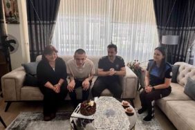 emir-bugraya-anlamli-dogum-gunu-surprizi-TKIr6L2n.jpg