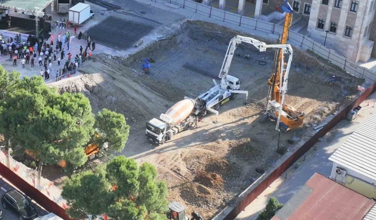 ferdi-zeyrekin-hayali-somada-gercek-oluyor-gjxJYrs3.jpg