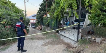 fethiyede-komsu-kavgasi-kanli-bitti-1-olu-2-yarali-q3ILIh5b.jpg