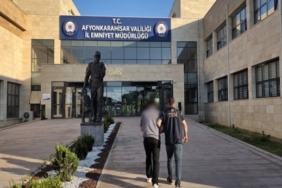 fetoden-hapis-cezasiyla-aranan-sahsi-polis-yakaladi-4f5Jdltn.jpg