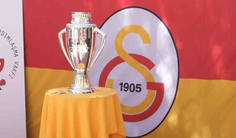 galatasarayin-26-sampiyonluk-kupasi-aydinda-taraftarla-bulusacak-KhEpWW7w.jpg