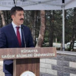 gediz-saglik-hizmetleri-myodan-mezun-olan-220-ogrenci-saglik-ordusuna-katildi-qEUMS63f.jpg