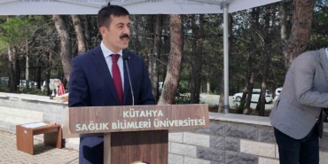 gediz-saglik-hizmetleri-myodan-mezun-olan-220-ogrenci-saglik-ordusuna-katildi-qEUMS63f.jpg