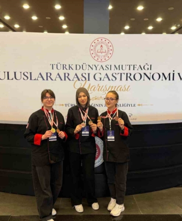 gedizin-altin-kizlari-2-yildir-katildigi-her-yarismadan-dereceyle-donduler-8Zh2EvsG.jpg