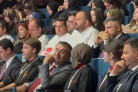 gedizli-ogrenci-bakan-yusuf-tekini-ilcelerine-davet-etti-mYTNFfSg.jpg