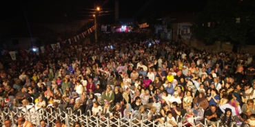 gokceoren-bir-ilke-imza-atti-dunyanin-merkezi-gokceoren-kultur-festivali-yogun-ilgi-gordu-OmQzSQjy.jpg