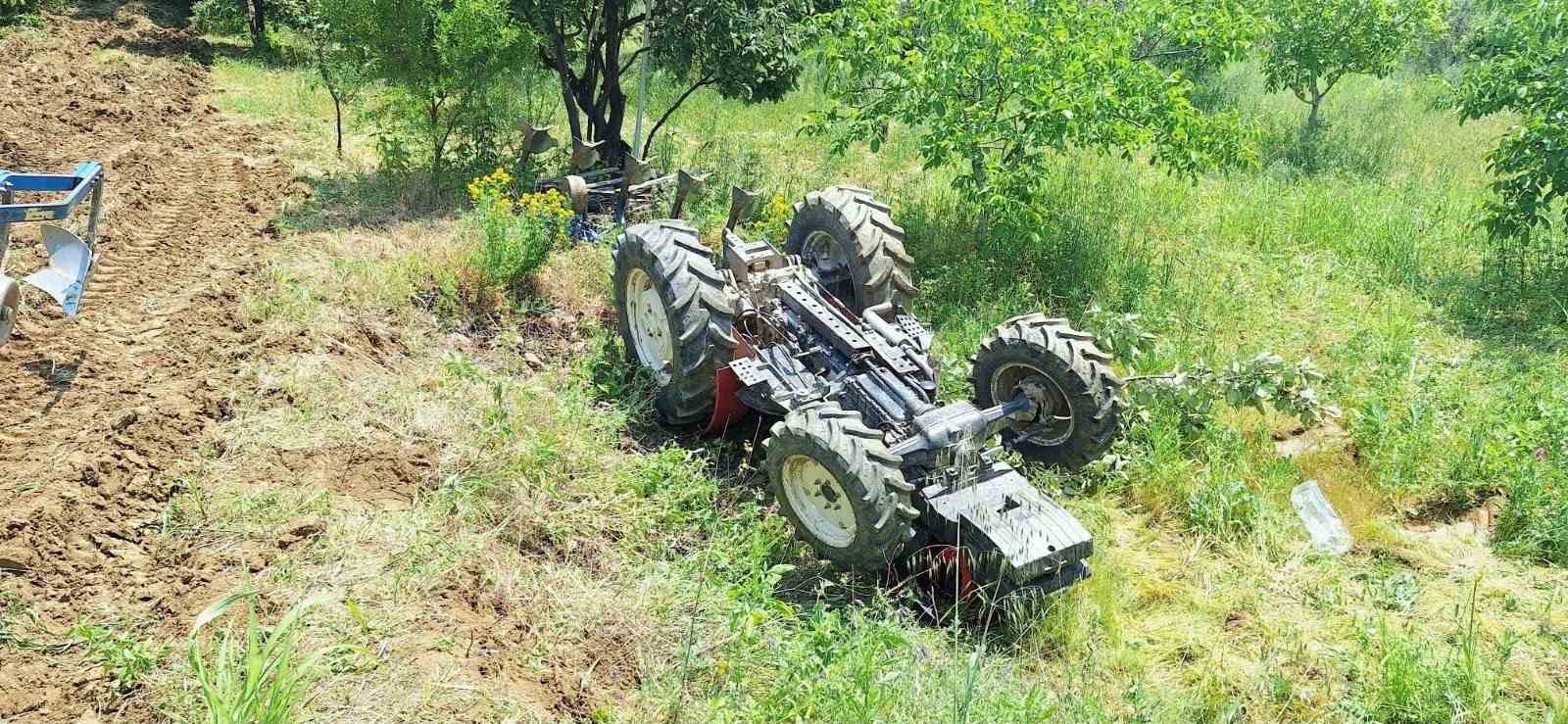 gordeste-traktor-kazasi-1-agir-yarali-PLVWcPvP.jpg