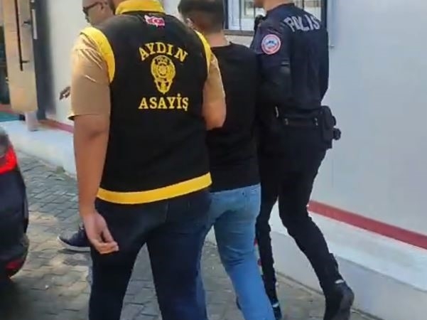 hirsizliktan-aranan-2-hukumlu-yakalandi-gdd5IjH2.jpg