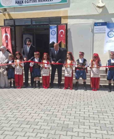 hisarcikta-hayat-boyu-ogrenme-haftasi-coskusu-ZVrQbqfv.jpg