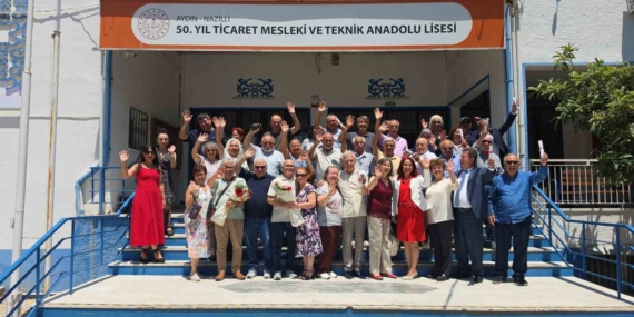ilk-mezunlar-yarim-asir-sonra-bulustu-magF1Mlc.jpg