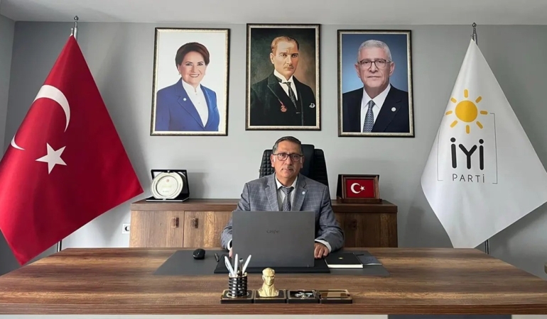 iyi-parti-honaz-ilce-baskani-sadik-ariturk-gorevinden-istifa-etti-xsPqMize.jpg