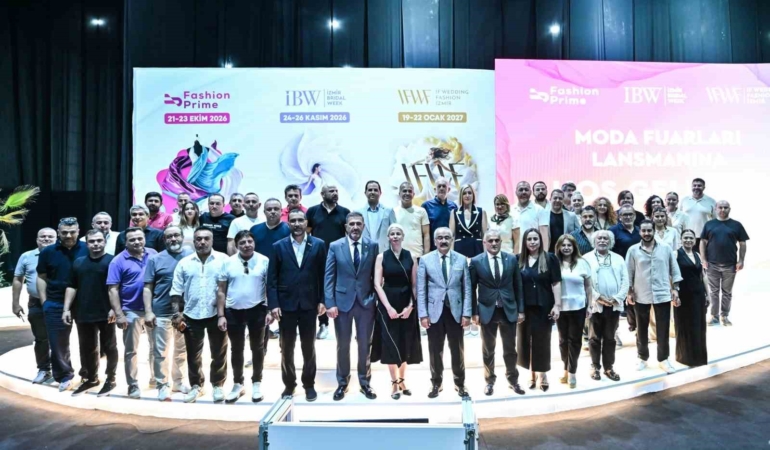 izfastan-moda-sektorune-guc-veren-uclu-hamle-YAa8Ncsw.jpg