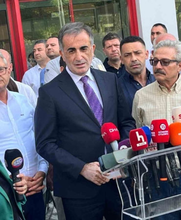 izmir-buyuksehir-belediye-baskani-tugay-chp-meclis-grubuyla-olaganustu-toplandi-3uqwd3T7.jpg