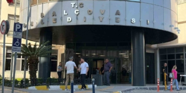 izmirde-seferihisar-belediyesine-3uncu-dalga-operasyonu-z6Yudi5P.jpg