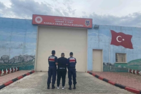 jandarma-cesitli-suclardan-aranan-48-kisiyi-yakaladi-RlfmZQKF.jpg