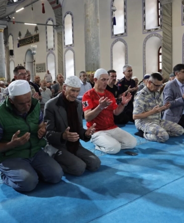 jandarma-haftasinda-sehitlere-vefa-programi-Ix9iVSTR.jpg