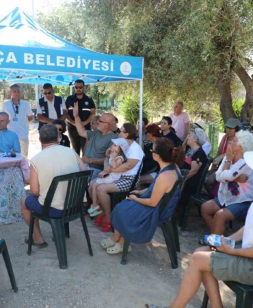 kanalizasyon-sorununun-cozuldugu-comarlikta-vatandaslarla-bir-araya-gelindi-vUF6c9ni.jpg