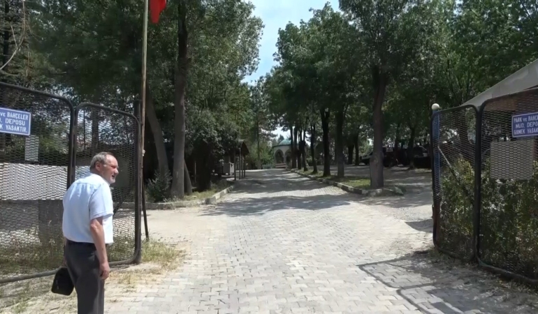 karagoz-ahmed-pasanin-kutahyadaki-kabri-ve-tarihi-alan-icin-ziyarete-acilmali-cagrisi-gpJjN2Gy.jpg