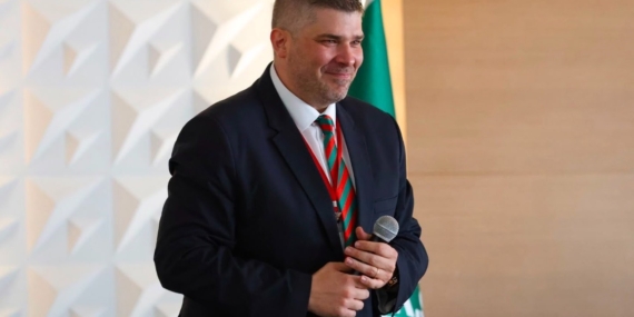 karsiyaka-baskani-yigit-tusderden-birlik-olma-cagrisi-FnaTZMrj.jpg