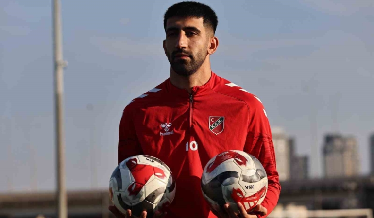 karsiyaka-erhan-ozturk-ile-yeniden-anlasti-BeKR4w5c.jpg
