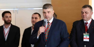karsiyakanin-yeni-yonetimini-yogun-mesai-bekliyor-8wJxRwhx.jpg
