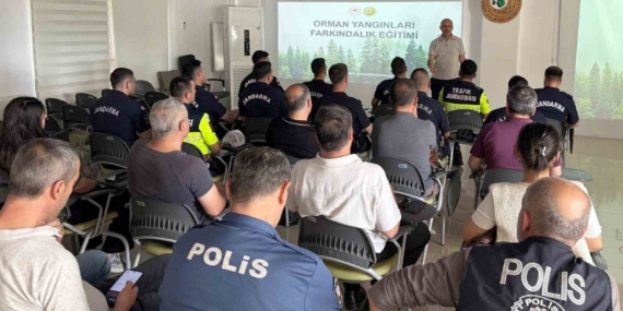 kavakliderede-orman-yanginlariyla-mucadele-egitimi-duzenlendi-fLIKw6Eg.jpg
