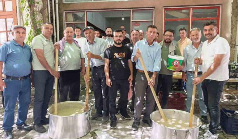 kayacikta-asirlik-gelenek-yasatildi-f6quVD5P.jpg