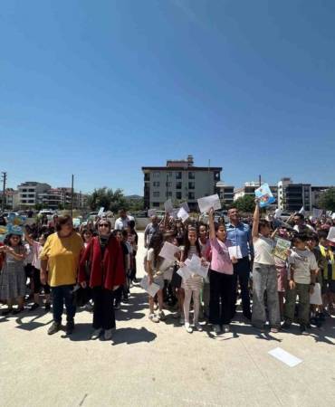 kaymakam-dalaktan-ogrencilere-tatil-mesaji-cf9McbGi.jpg